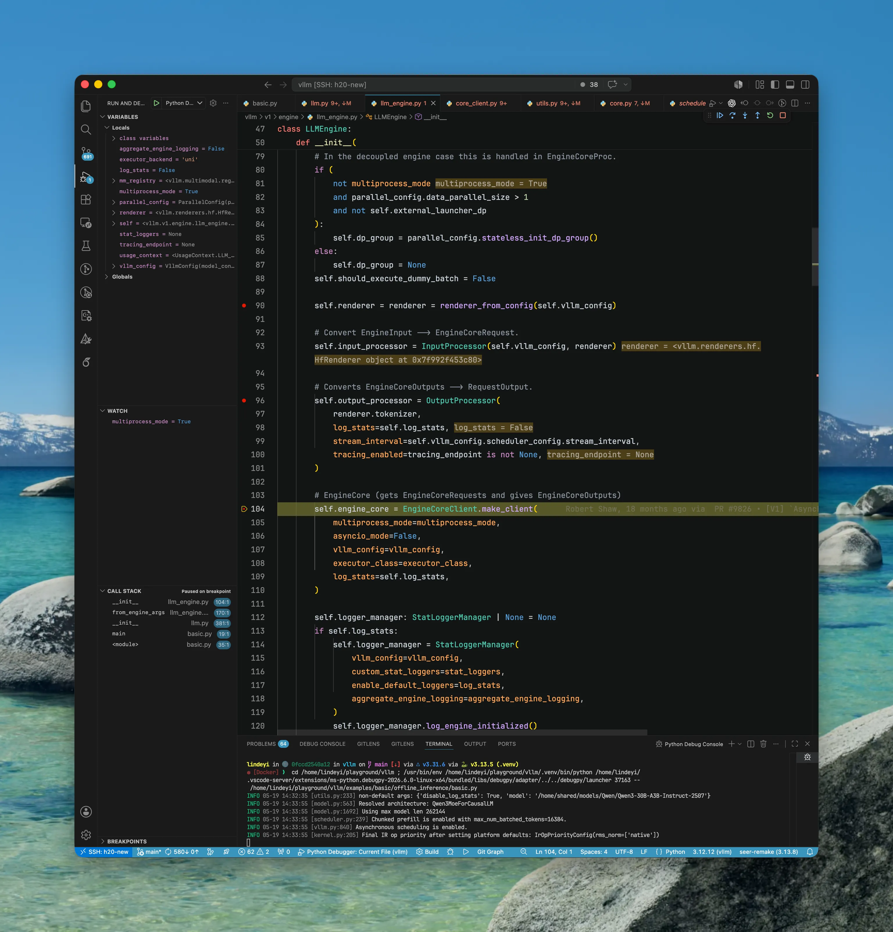 LLMEngine 通过调用 EngineCoreClient.make_client(...) 初始化 engine_core。这里开启了多进程模式(即 vLLM 中的多个部件可以在多个进程运行),但是因为是离线推理所以 asyncio_mode=False.